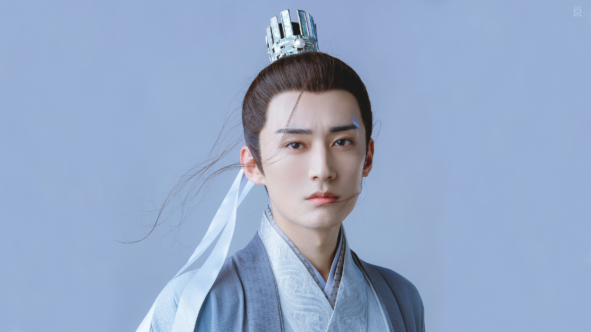 乐鱼体育app官网-拜仁快速传切与边路渗透形成战术合围，拜仁传奇边锋